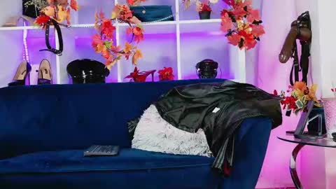 ella_kross online show from 09.19.25