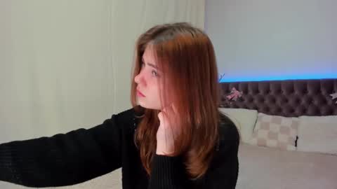 Snapshot of ella_mayers chatting on 03.09.25 Ella Mayers online show from 03.09.25