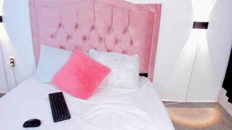 Ella online show from 03.28.26