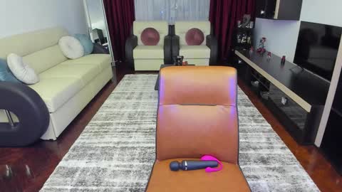 Ella online show from 02.09.26