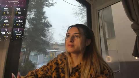 ella_vee online show from 01.19.26