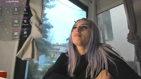 ella_vee online show from 02.15.26