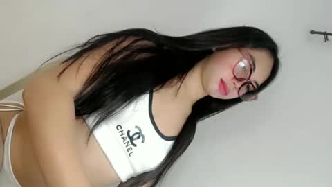 Snapshot of ella_walkerxxx chatting on 05.07.26 ella_walkerxxx online show from 05.07.26