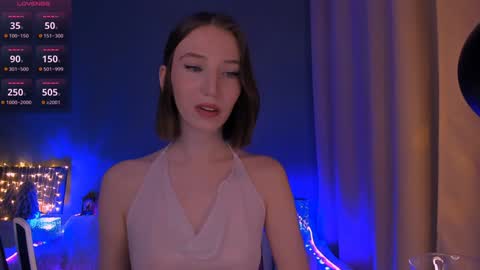 Snapshot of ellaamber chatting on 01.04.25 ellaamber online show from 01.04.25