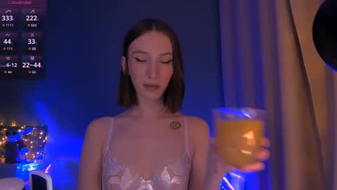 Snapshot of ellaamber chatting on 02.13.25 ellaamber online show from 02.13.25