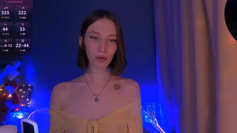 Snapshot of ellaamber chatting on 03.10.25 ellaamber online show from 03.10.25