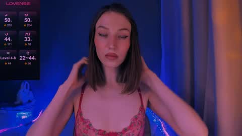 ellaamber online show from 03.26.26