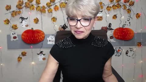 EllaBonito online show from 10.22.25