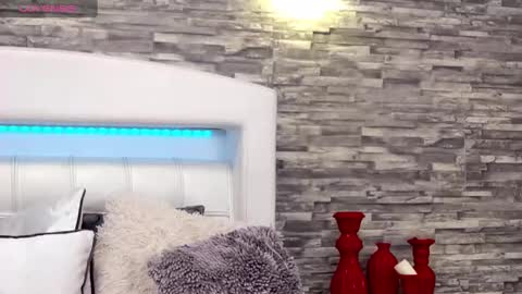 Snapshot of ellacharmx chatting on 02.06.25 Ella online show from 02.06.25