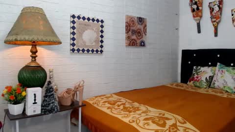 CINDERELLA online show from 01.09.25