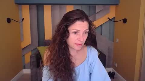 EllaLongs online show from 05.27.26