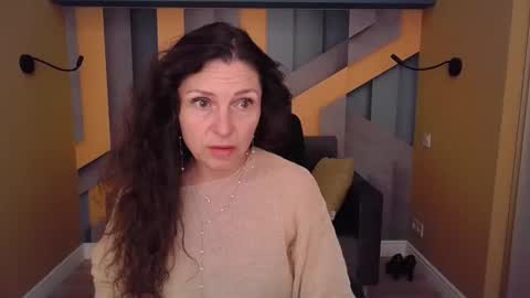 EllaLongs online show from 05.29.26