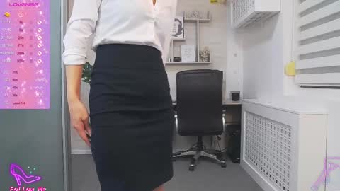            online show from 02.19.25