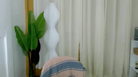 ELLA online show from 02.05.26