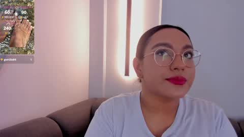 Ella online show from 11.06.25