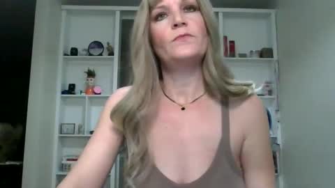 Elle online show from 01.14.26