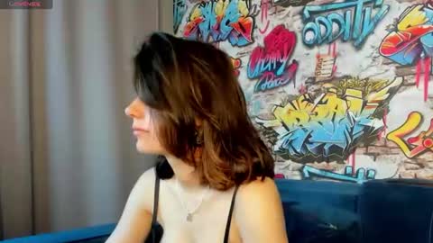 Snapshot of elle__driver chatting on 06.21.26 elle__driver online show from 06.21.26