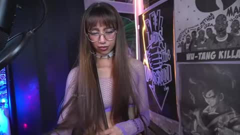 follow me on instagram .    online show from 02.22.25