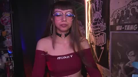 follow me on instagram .    online show from 11.24.25