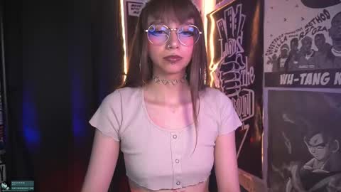 Snapshot of elle_uwu chatting on 02.01.26 follow me on instagram . online show from 02.01.26