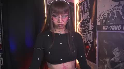 Snapshot of elle_uwu chatting on 02.03.26 follow me on instagram . online show from 02.03.26