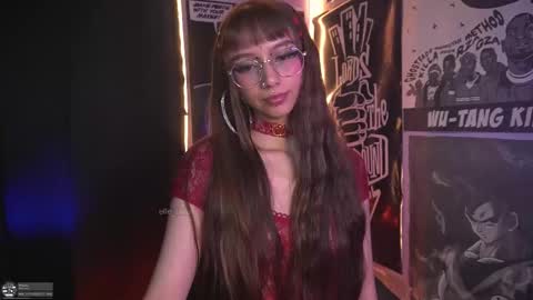 Snapshot of elle_uwu chatting on 02.17.26 follow me on instagram . online show from 02.17.26