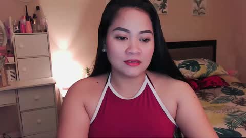 Snapshot of elleelle123 chatting on 12.03.24 Ann online show from 12.03.24