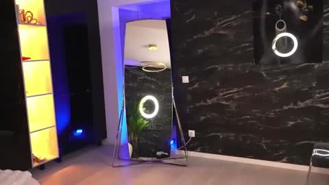 EllenKarter online show from 01.19.25