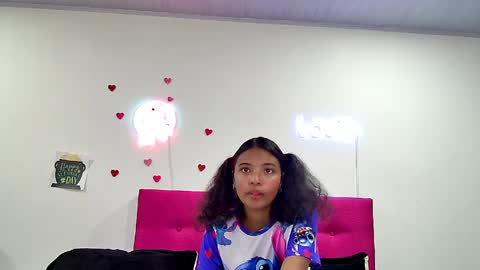 Snapshot of ellie_cute7 chatting on 03.31.26 ellie_cute7 online show from 03.31.26