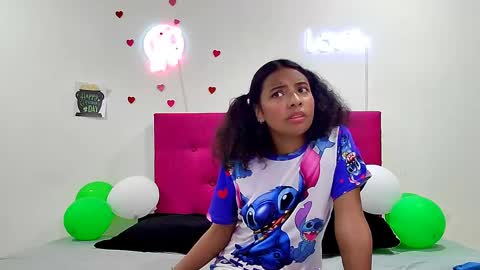 Snapshot of ellie_cute7 chatting on 04.04.26 ellie_cute7 online show from 04.04.26