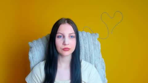 ellie_esmi online show from 05.21.26
