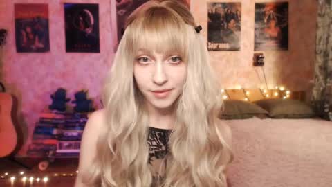 ellie_friendly online show from 01.09.25