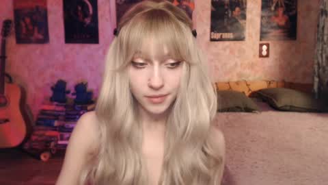ellie_friendly online show from 02.06.25