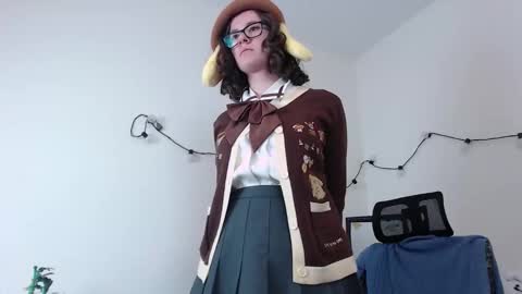 Ellie Charmful online show from 10.26.25