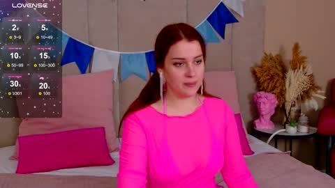 EllieLarson online show from 09.22.25