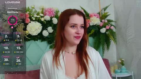 EllieLarson online show from 10.06.25