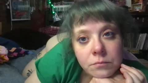 Ellie Louise online show from 01.06.26