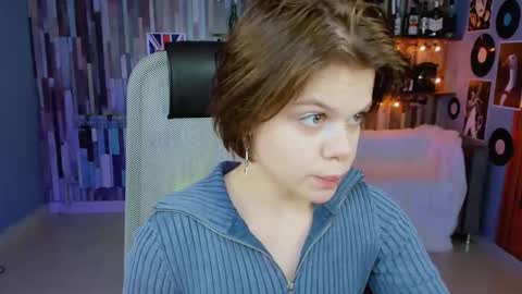 elliemurler online show from 01.14.26