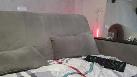 Snapshot of elliot_muscle04 chatting on 01.31.26 elliot_muscle04 online show from 01.31.26