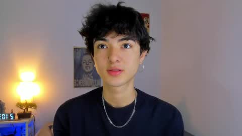 Snapshot of elliotvolkov chatting on 04.23.26 elliotvolkov online show from 04.23.26
