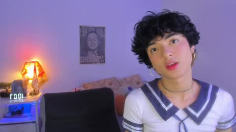 Snapshot of elliotvolkov chatting on 06.04.26 elliotvolkov online show from 06.04.26