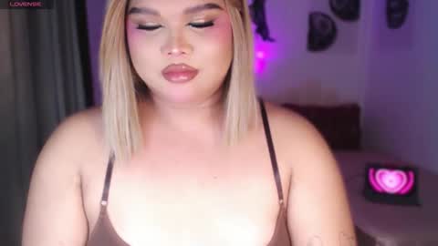 Ellise online show from 05.16.26