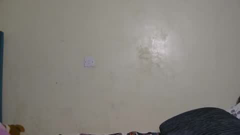 Snapshot of elllanna chatting on 05.14.26 elllanna online show from 05.14.26