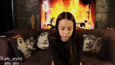 elly_ary online show from 02.24.26