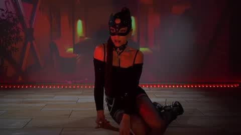 Snapshot of elly_fry chatting on 01.25.25 Art Place online show from 01.25.25