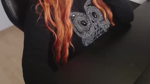 Elly online show from 02.18.26