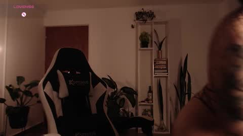 Emy Castro online show from 11.04.25