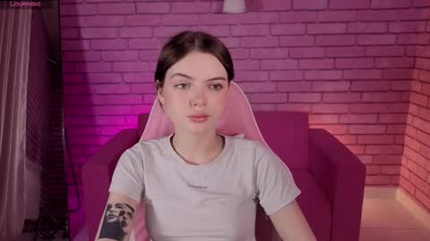 Snapshot of ellya_me chatting on 02.07.26 Ellya online show from 02.07.26