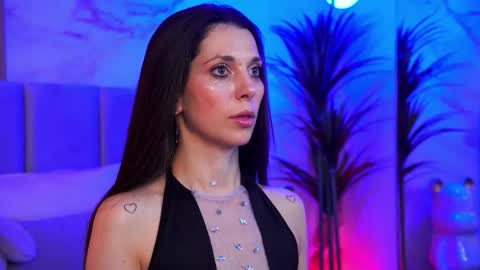 Elly online show from 11.13.25