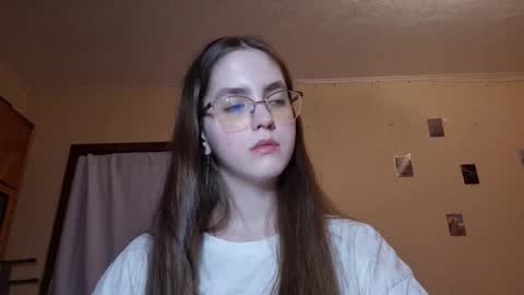 Snapshot of elmeraurora chatting on 03.02.26 Kate online show from 03.02.26